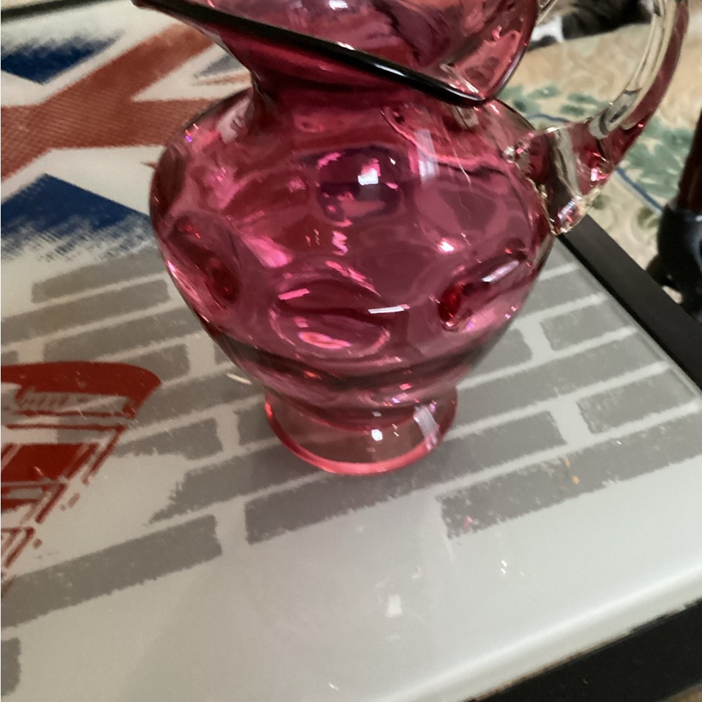 Stunning vintage cranberry vase